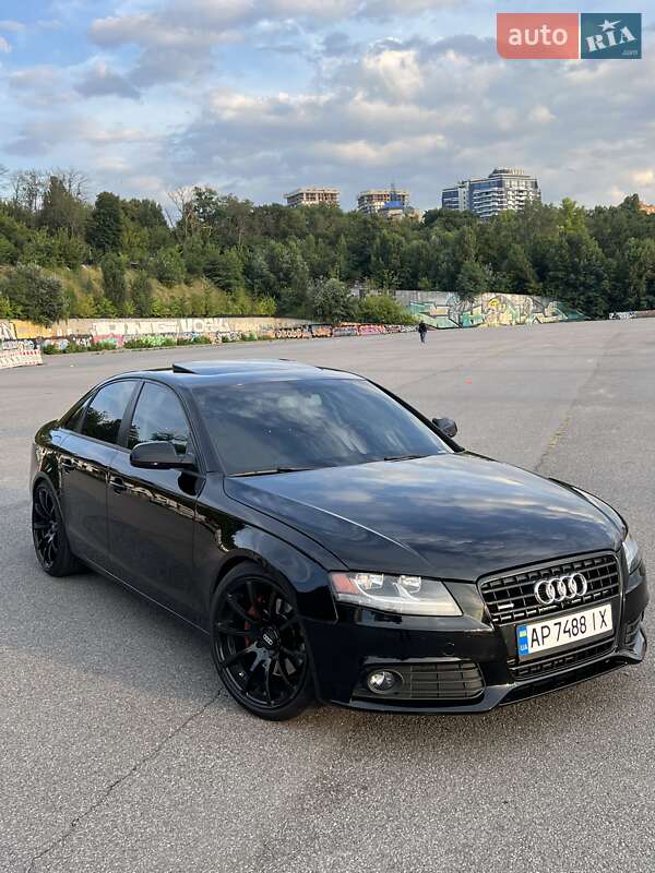 Седан Audi A4 2011 в Киеве