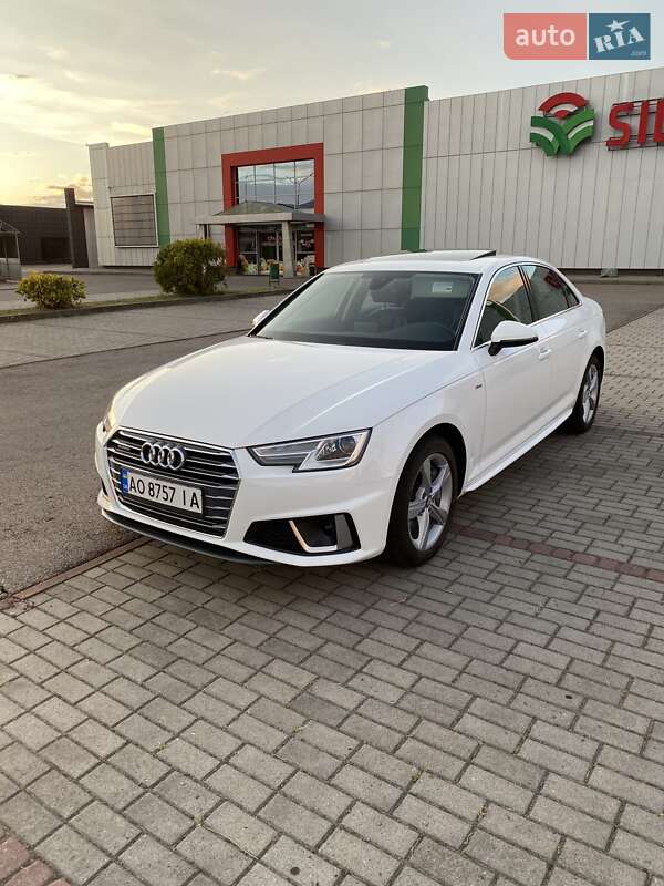 Седан Audi A4 2019 в Тячеве