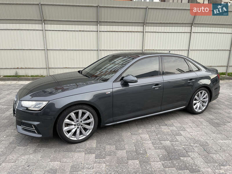 Седан Audi A4 2017 в Львове