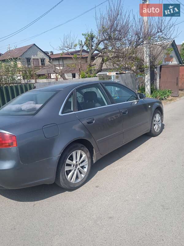 Седан Audi A4 2005 в Киеве