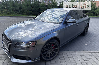 Седан Audi A4 2012 в 