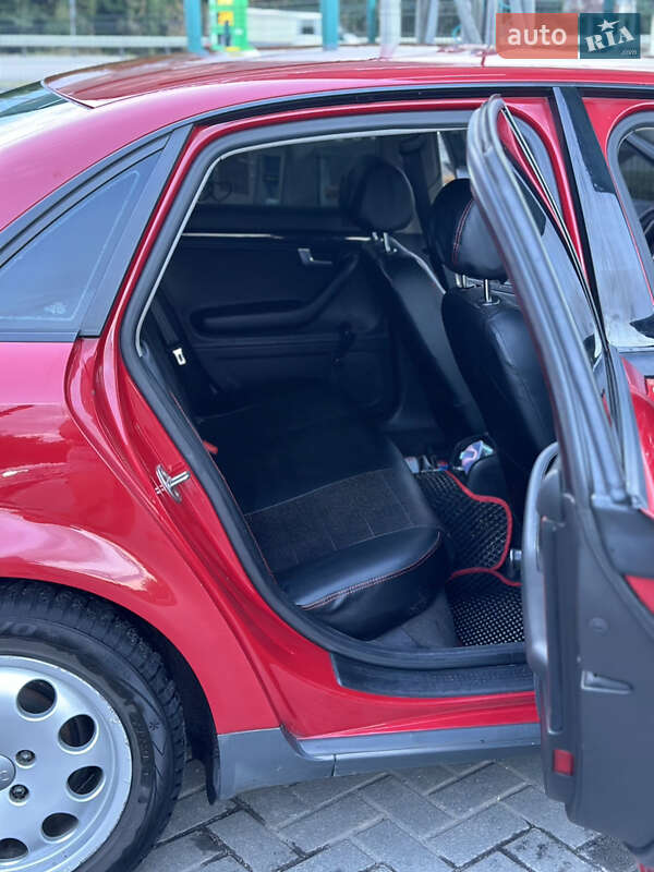 Седан Audi A4 2001 в Житомирі