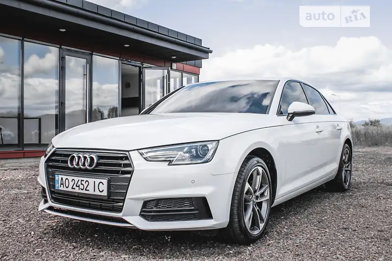 Audi A4 2019