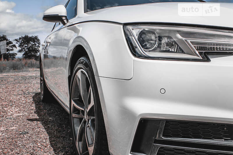 Седан Audi A4 2019 в Хусте
