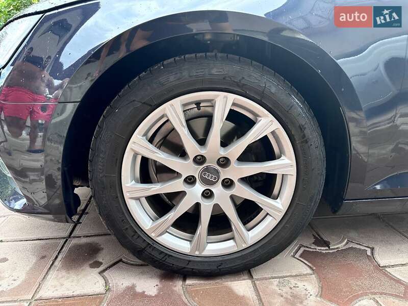 Універсал Audi A4 2016 в Сторожинці