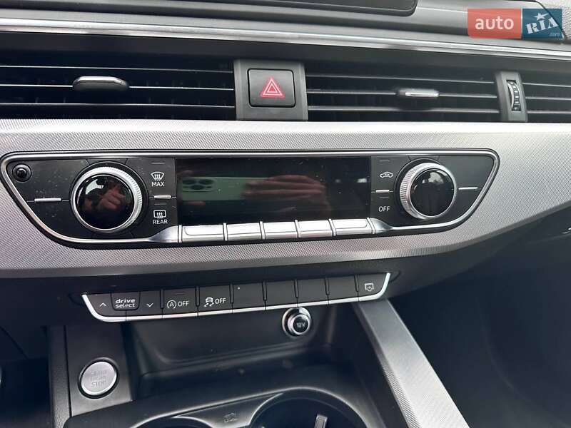 Універсал Audi A4 2016 в Сторожинці