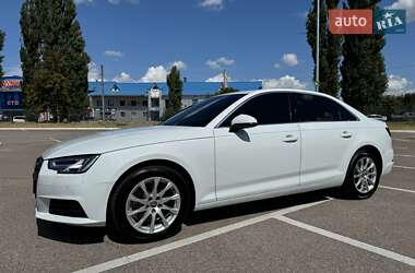 Седан Audi A4 2019 в Житомире