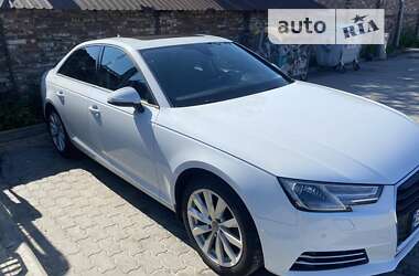 Audi A4 2017 Audi A4 2017