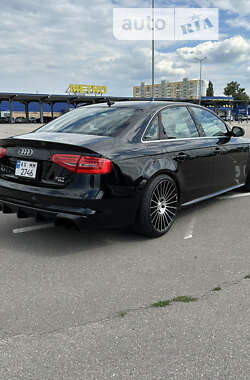 Седан Audi A4 2014 в Харькове