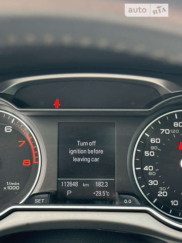 Седан Audi A4 2014 в Харкові