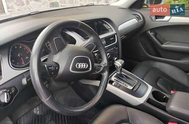 Седан Audi A4 2014 в Сумах