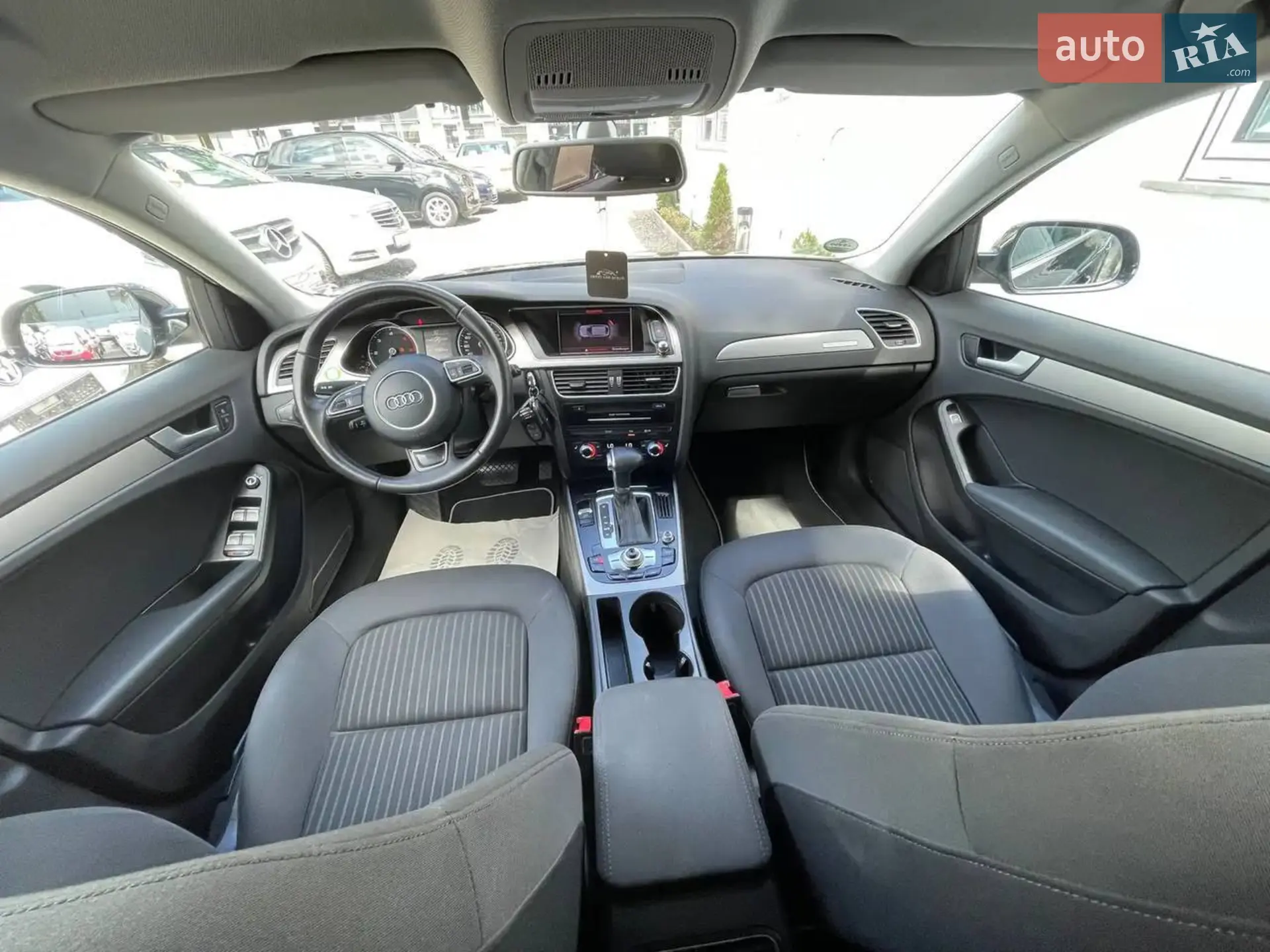 2012 Audi A4 - мініатюра 8