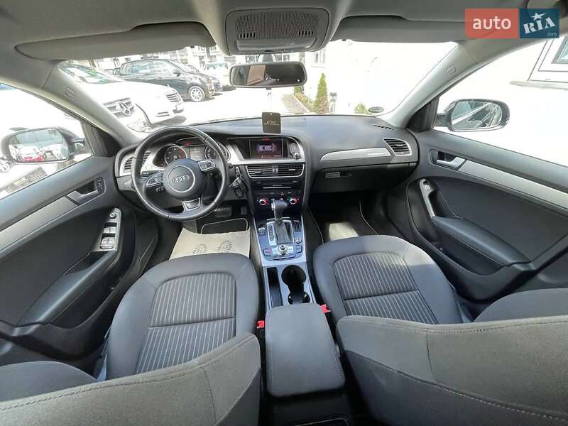 Универсал Audi A4 2012 в Днепре
