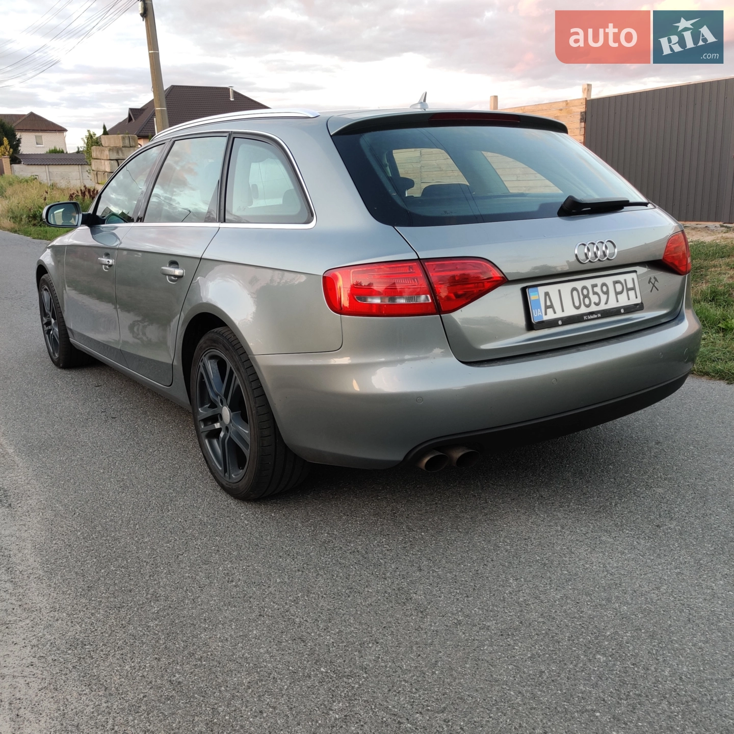 2010 Audi A4 - мініатюра 13