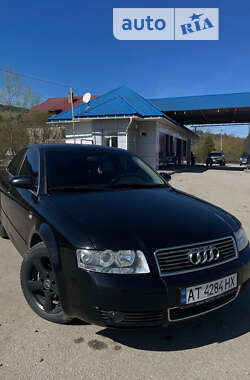 Седан Audi A4 2002 в Лазещине