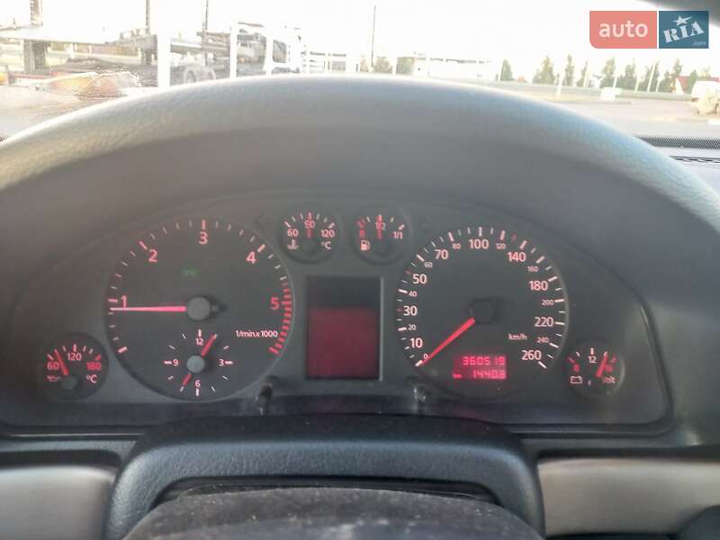 Универсал Audi A4 2000 в Ровно фото 12 Универсал Audi A4 2000 в Ровно