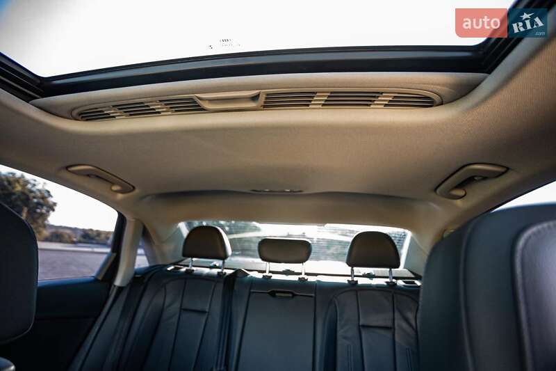 Седан Audi A4 2017 в Запорожье