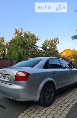 Седан Audi A4 2004 в Ковелі