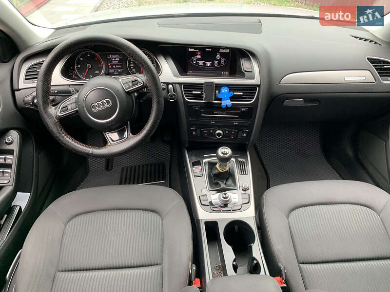 Универсал Audi A4 2012 в Городке