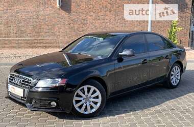 Седан Audi A4 2012 в Одесі