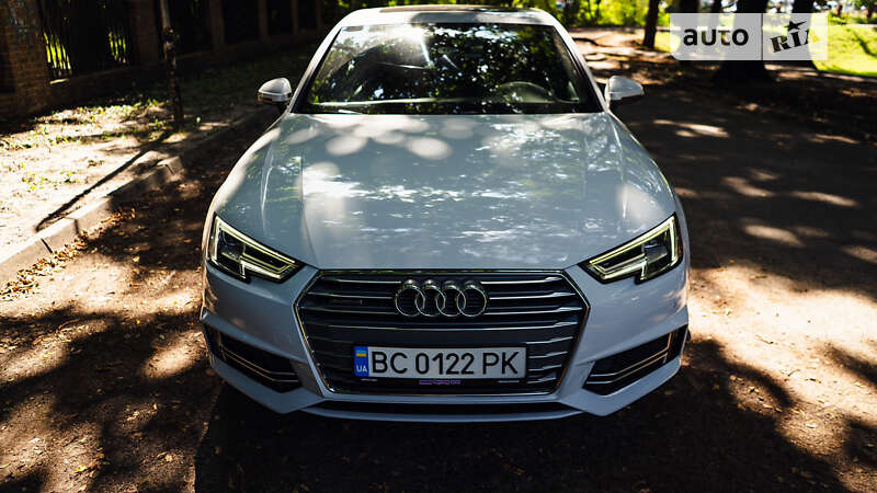 Седан Audi A4 2018 в Львове