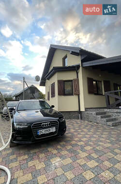 Универсал Audi A4 2012 в 