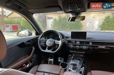 Седан Audi A4 2019 в Львове
