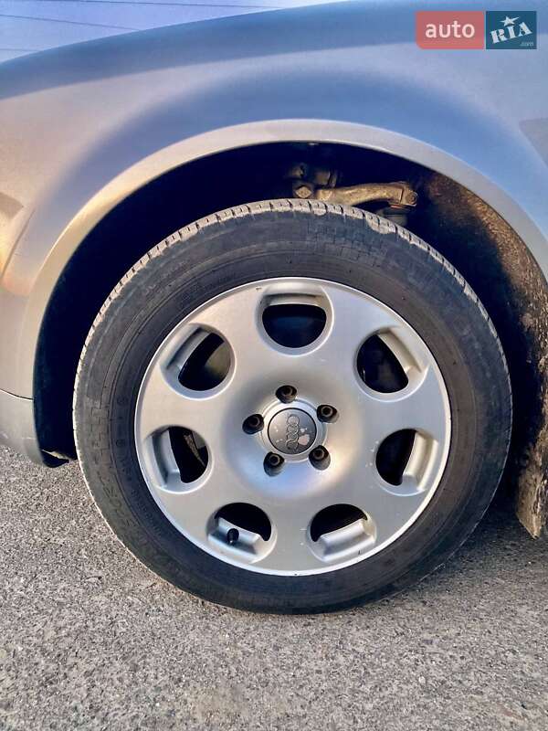 Универсал Audi A4 2004 в Тетиеве