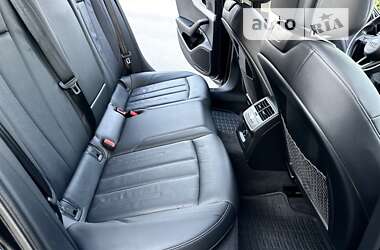 Седан Audi A4 2018 в 