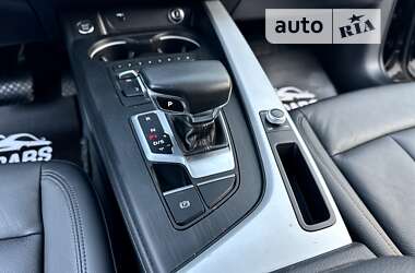 Седан Audi A4 2018 в 