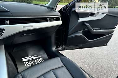 Седан Audi A4 2018 в 