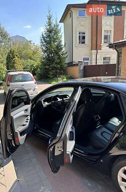 Седан Audi A4 2012 в 