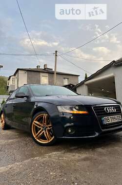 Седан Audi A4 2010 в Міжгір'ї