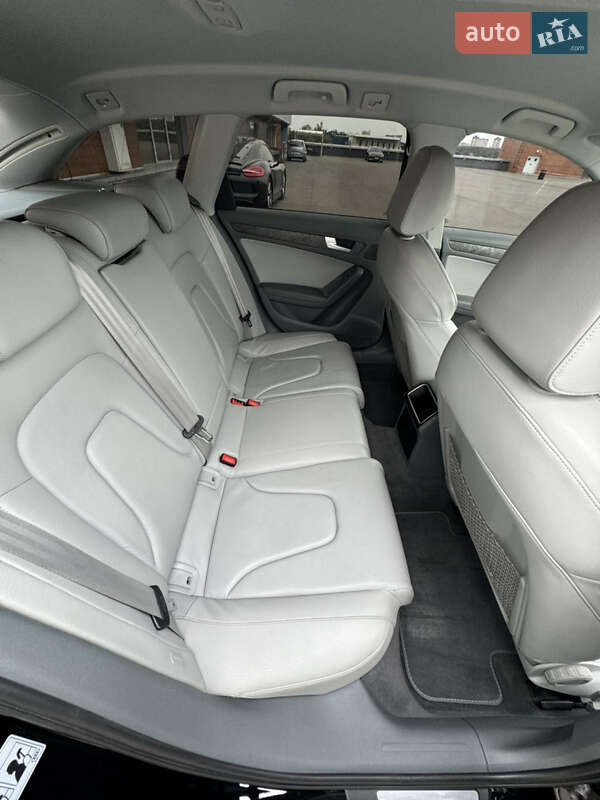 Универсал Audi A4 2015 в Киеве