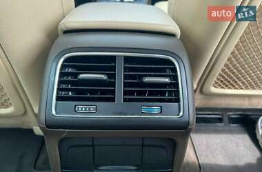 Седан Audi A4 2014 в 