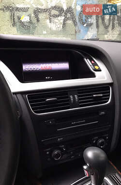 Седан Audi A4 2011 в 