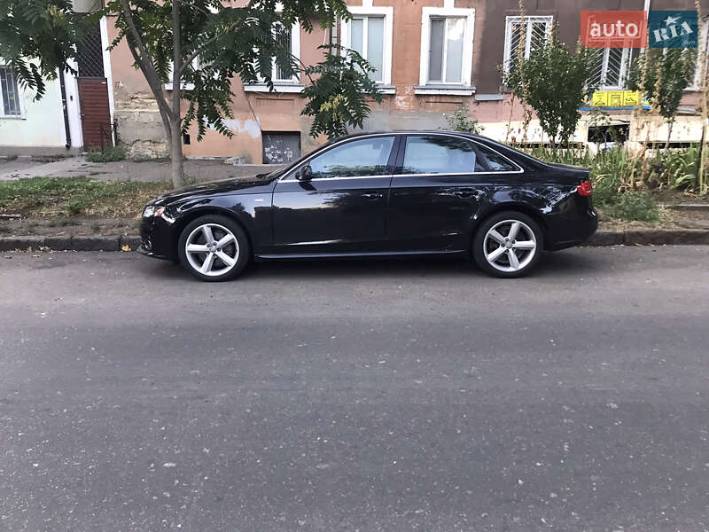 Седан Audi A4 2011 в Одессе