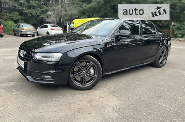 Седан Audi A4 2013 в Киеве