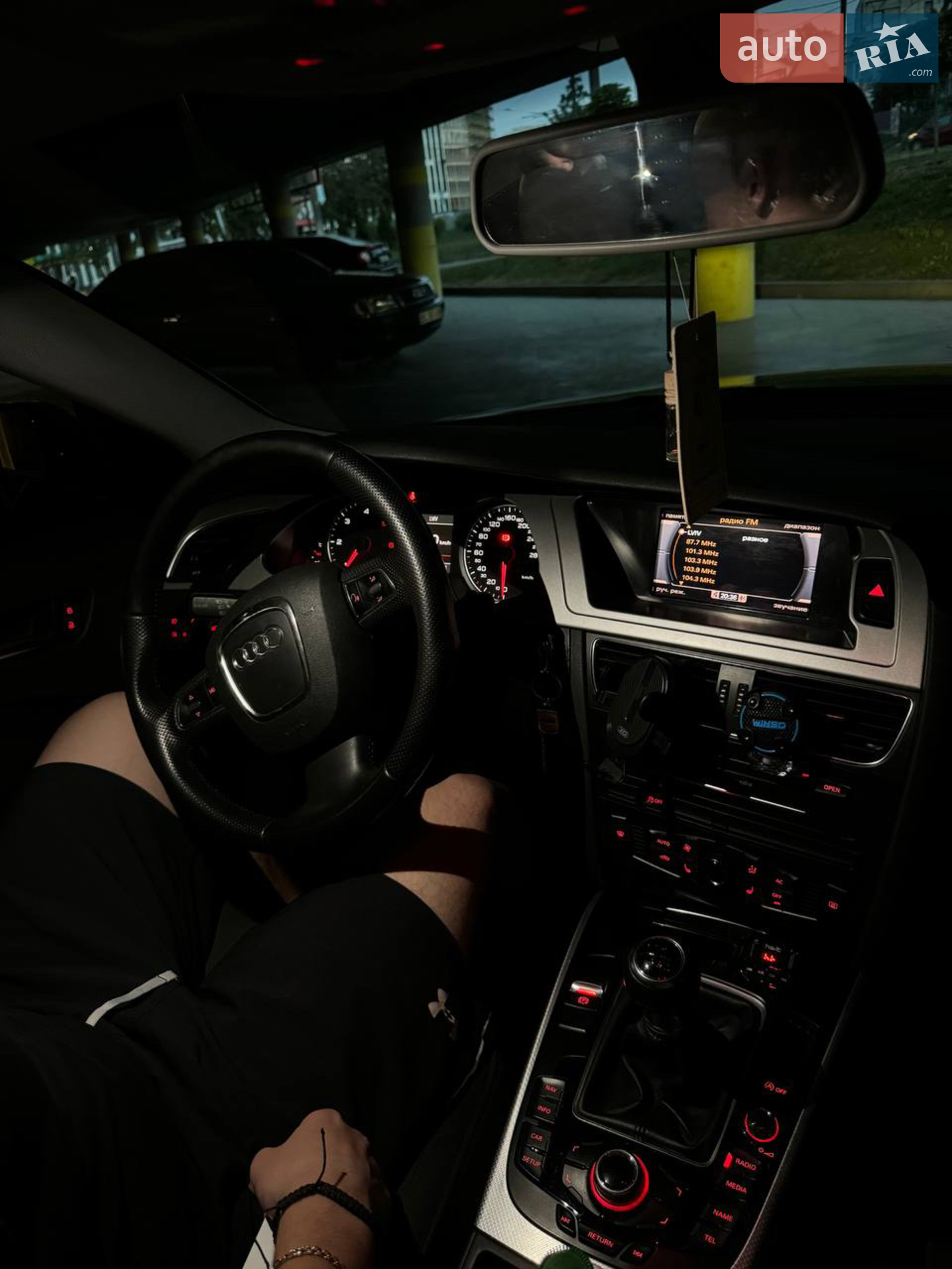 2011 Audi A4 - мініатюра 5