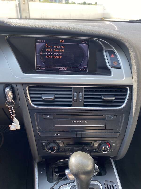 Седан Audi A4 2012 в Киеве фото 13 Седан Audi A4 2012 в Киеве