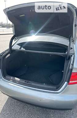 Седан Audi A4 2009 в 