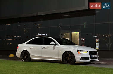 Audi A4 2014