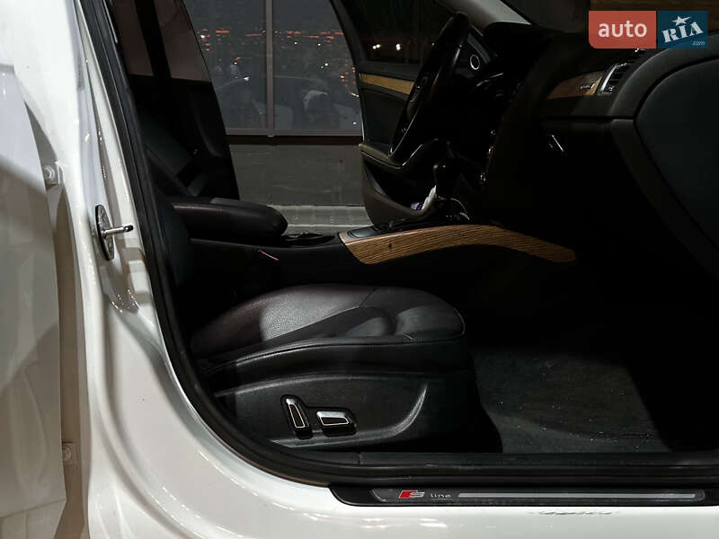 Седан Audi A4 2014 в Вінниці