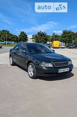 Седан Audi A4 1997 в Славуте