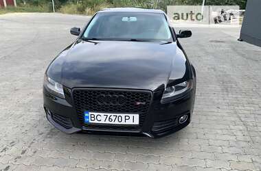 Седан Audi A4 2011 в Моршине