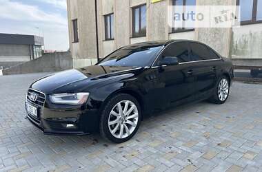 Седан Audi A4 2013 в Гайсину