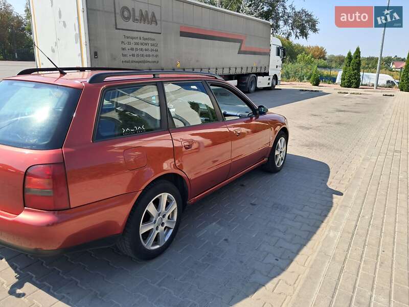 Универсал Audi A4 1996 в Житомире