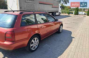 Универсал Audi A4 1996 в 