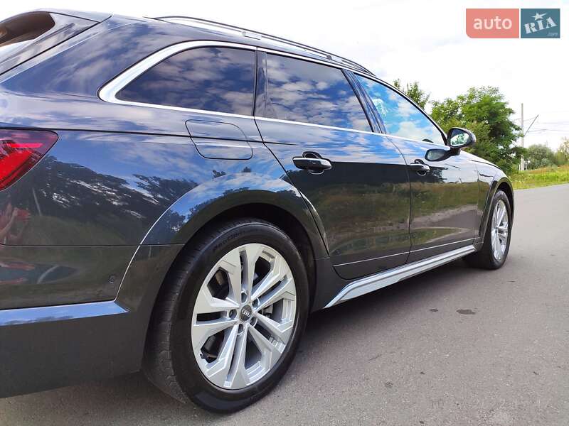 Універсал Audi A4 2019 в Києві
