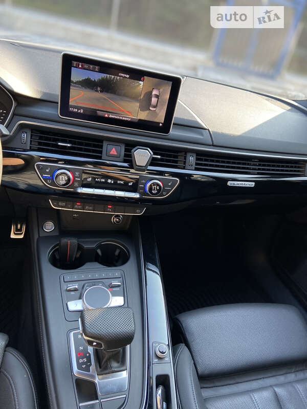 Седан Audi A4 2018 в Луцке
